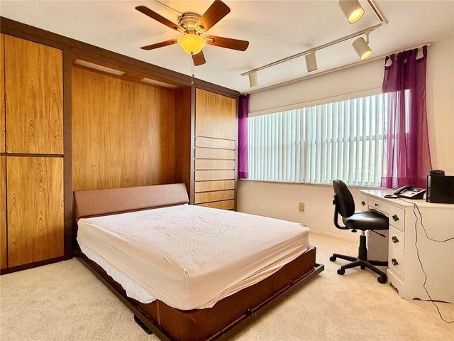 4455 DUHME ROAD 203, St Petersburg, FL 33708