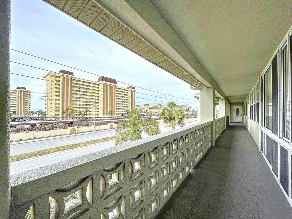 Image 21 of property listing at 4455 DUHME ROAD 203, St Petersburg, FL 33708