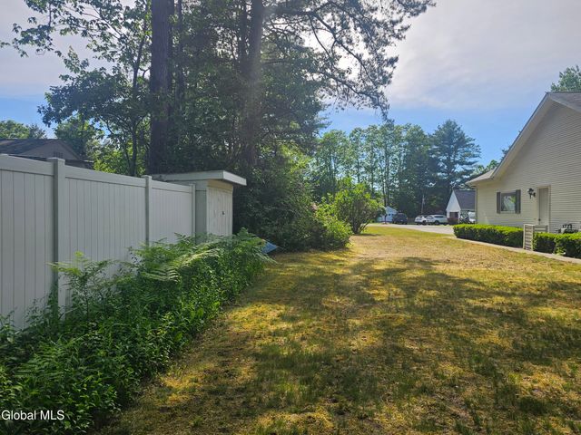 12 Lancestire Drive, Queensbury, NY 12804