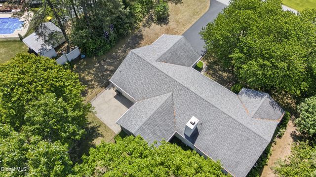 12 Lancestire Drive, Queensbury, NY 12804