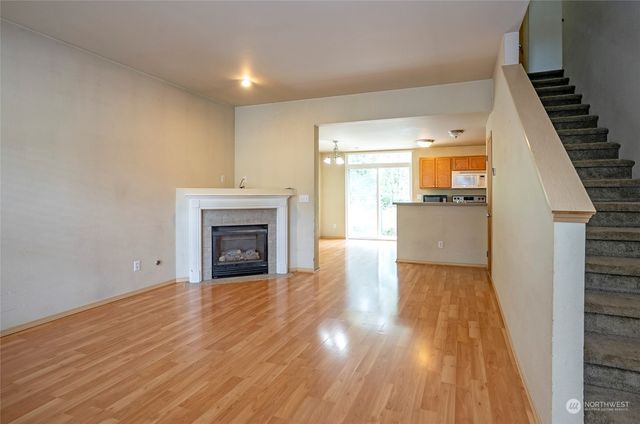 11525 7th Avenue Ct E, Tacoma, WA 98445