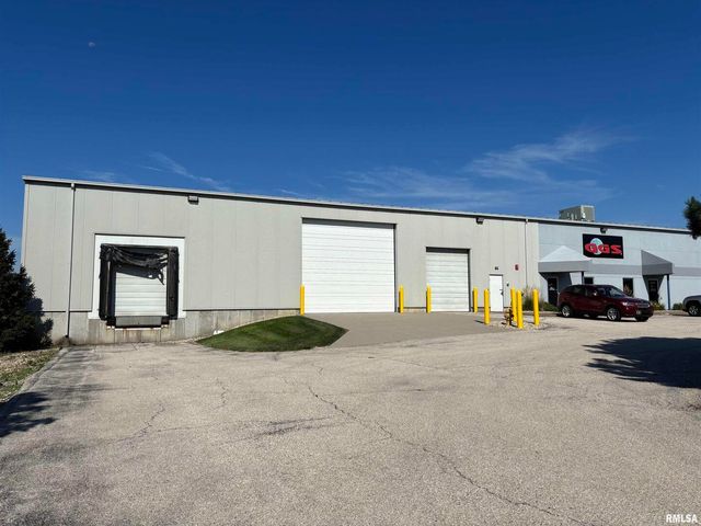 5430 SHERIDAN Street, Davenport, IA 52806