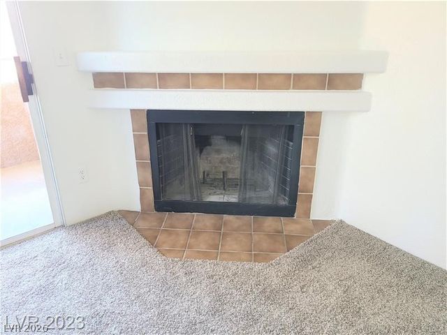 221 Mission Catalina Lane 202, Las Vegas, NV 89107