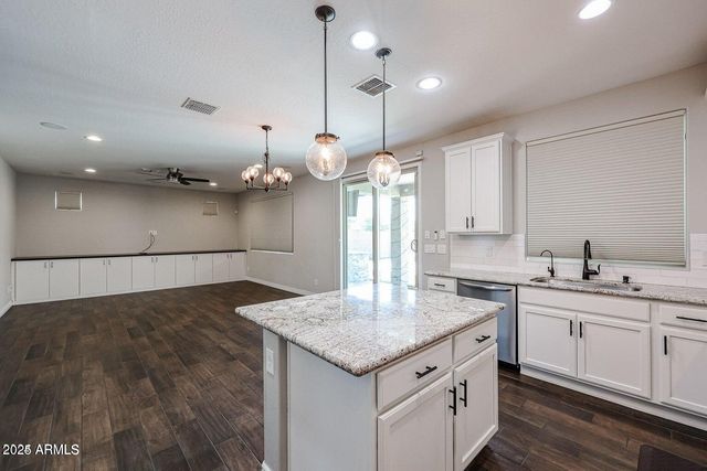 9553 W DONALD Drive, Peoria, AZ 85383