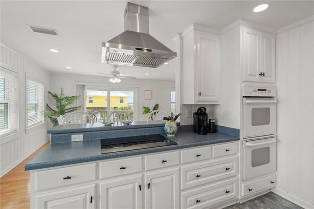 102 Ponchartrain Court, Dauphin Island, AL 36528