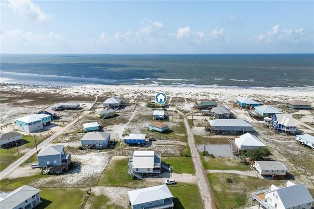 102 Ponchartrain Court, Dauphin Island, AL 36528