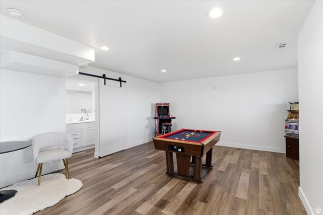 340 E BELLA VIDA DR, North Salt Lake, UT 84054