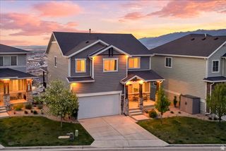 340 E BELLA VIDA DR, North Salt Lake, UT 84054