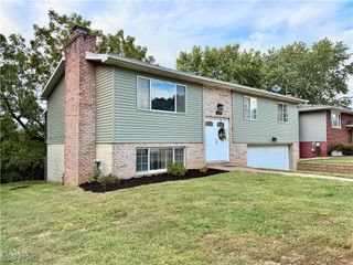 3603 River Road, Vienna, WV 26105