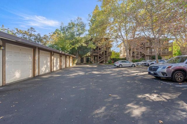 966 Apricot Avenue, Campbell, CA 95008