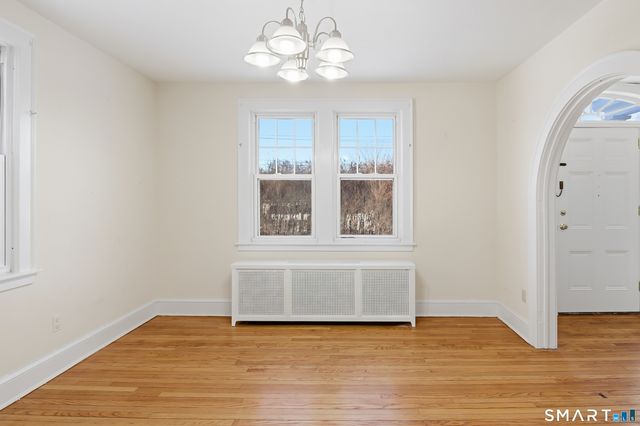 815 EAST MAIN Street, Branford, CT 06405