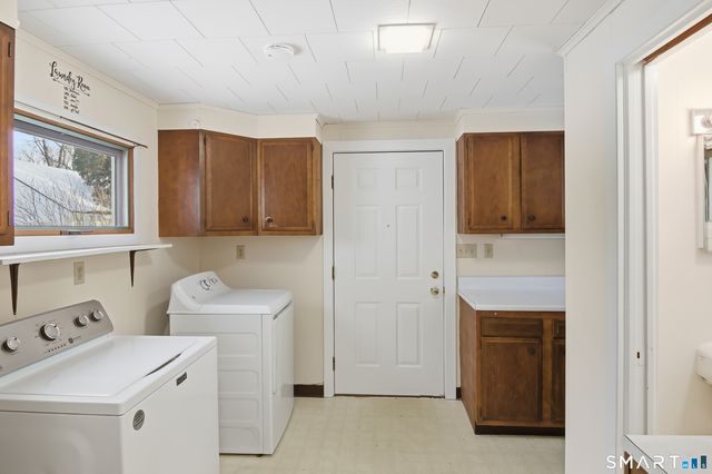 815 EAST MAIN Street, Branford, CT 06405