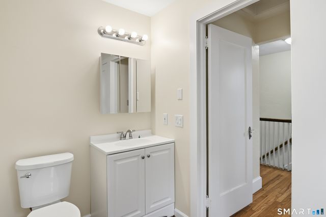 815 EAST MAIN Street, Branford, CT 06405