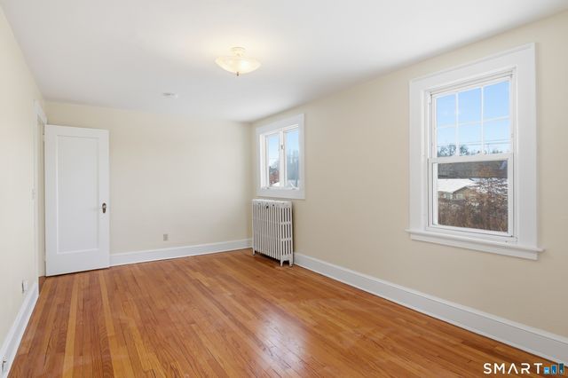 815 EAST MAIN Street, Branford, CT 06405