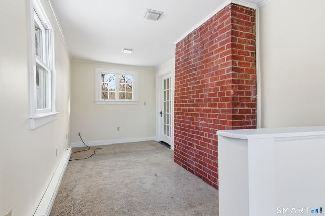 815 EAST MAIN Street, Branford, CT 06405