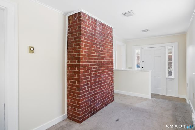 815 EAST MAIN Street, Branford, CT 06405