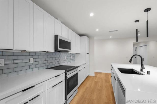 1339 Higgins, Oceanside, CA 92058
