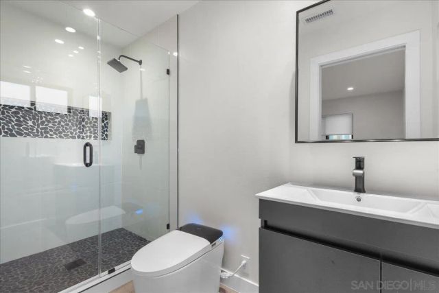 1339 Higgins, Oceanside, CA 92058