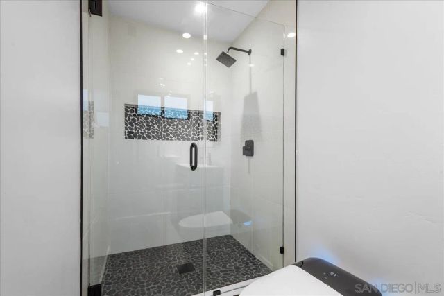 1339 Higgins, Oceanside, CA 92058