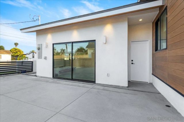 1339 Higgins, Oceanside, CA 92058