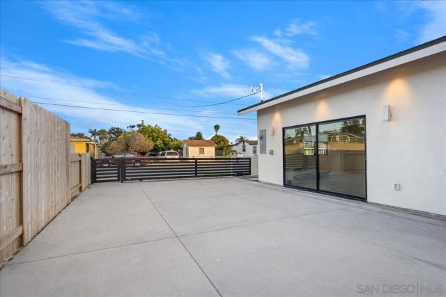 1339 Higgins, Oceanside, CA 92058