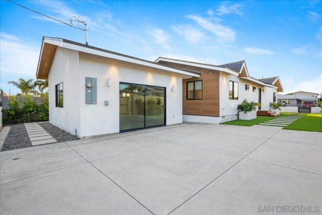 1339 Higgins, Oceanside, CA 92058