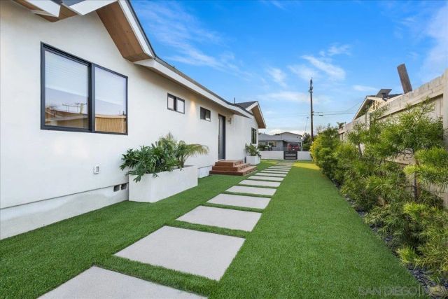 1339 Higgins, Oceanside, CA 92058