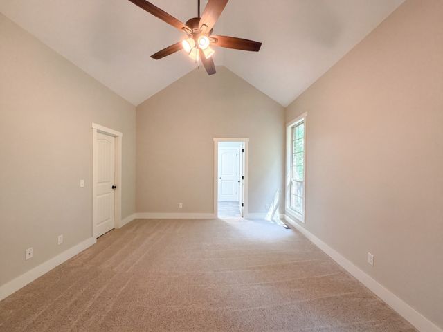 2155 Savage Creek Dr, Springfield, TN 37172