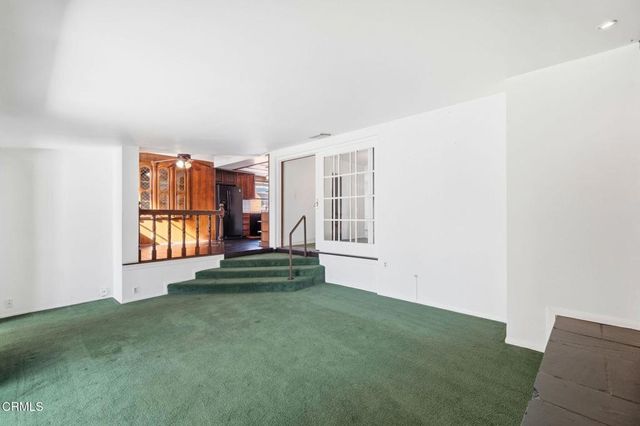 672 W Mendocino Street, Altadena, CA 91001