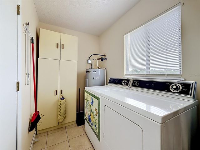 8121 SW 107TH PLACE, Ocala, FL 34481