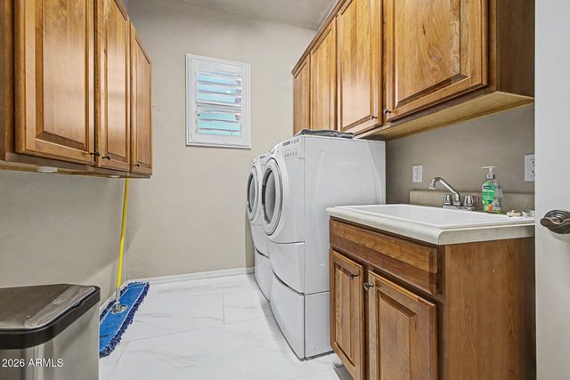 5474 W ROCK Court, San Tan Valley, AZ 85144