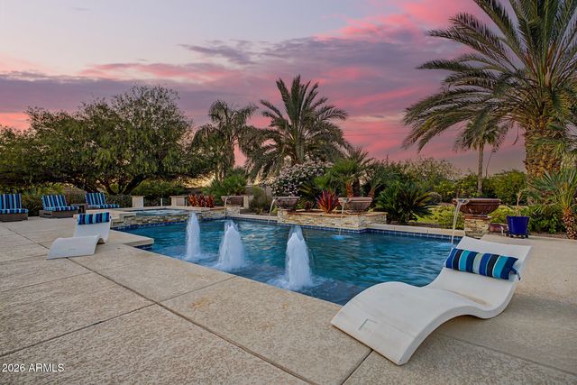 5474 W ROCK Court, San Tan Valley, AZ 85144