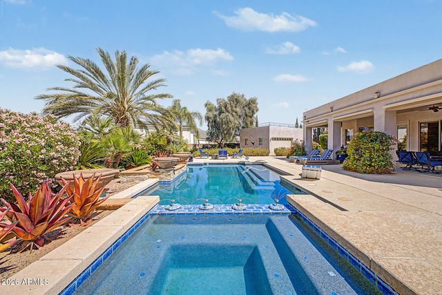 5474 W ROCK Court, San Tan Valley, AZ 85144