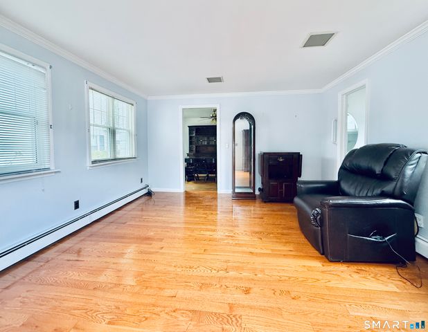 13 Thames Street, Norwalk, CT 06851