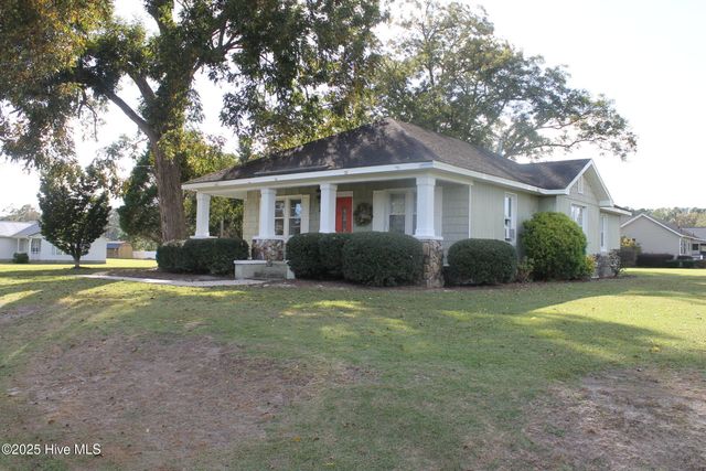 283 Kit Horne Road, Whiteville, NC 28472