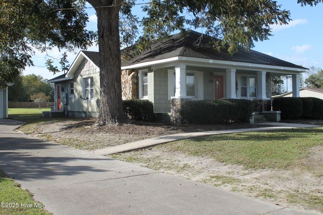 283 Kit Horne Road, Whiteville, NC 28472