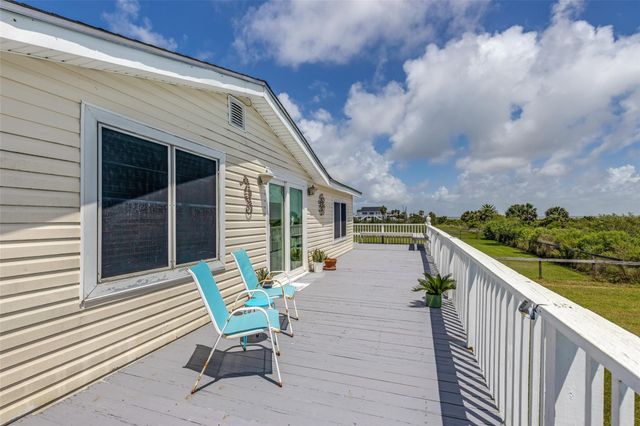 3915 1st Street, Galveston, TX 77554