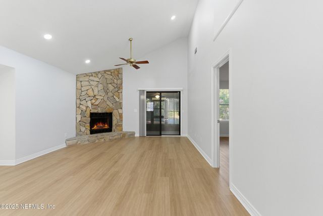 10800 OLD ST AUGUSTINE Road 306, Jacksonville, FL 32257