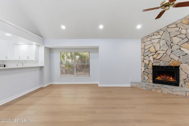 10800 OLD ST AUGUSTINE Road 306, Jacksonville, FL 32257