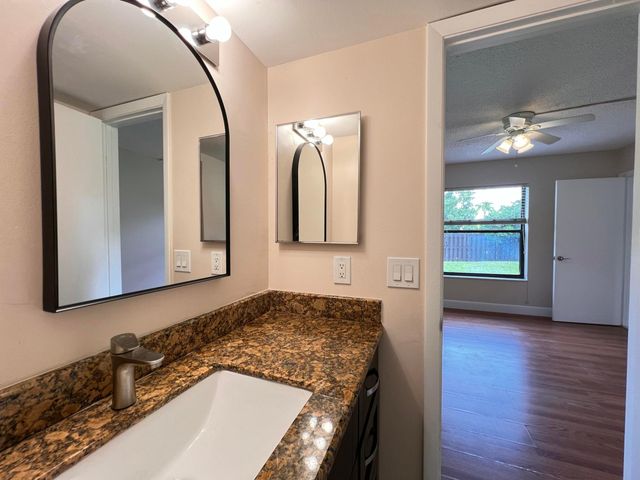 21890 Lake Forest Circle 101, Boca Raton, FL 33433