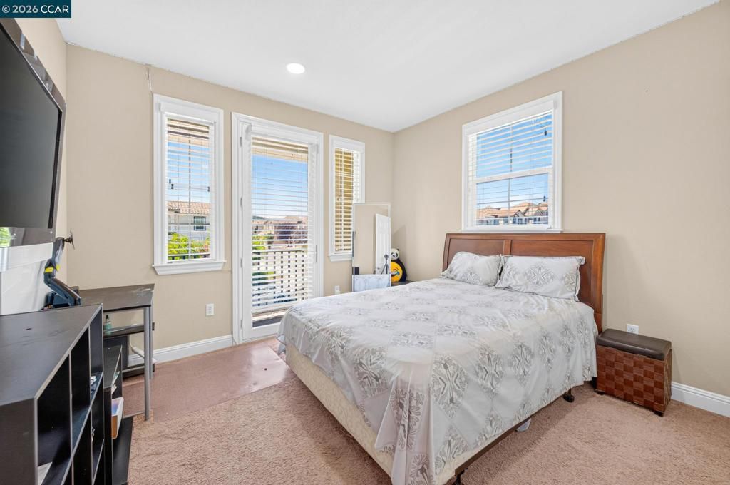 Image 16 of property listing at 9701 Sara Ann Ct, Dublin, CA 94568