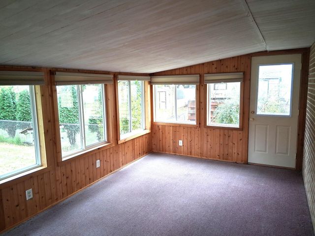 904 3rd Street S, Cold Spring, MN 56320