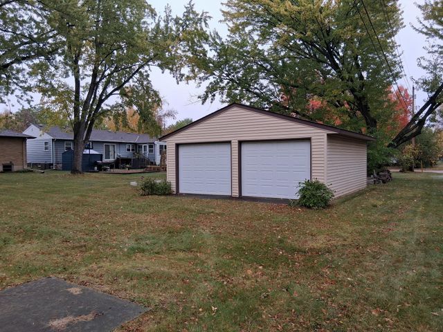 904 3rd Street S, Cold Spring, MN 56320