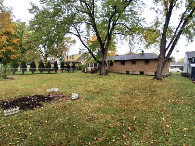 904 3rd Street S, Cold Spring, MN 56320