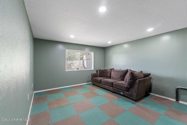 11341 N Church Rd, Rathdrum, ID 83858