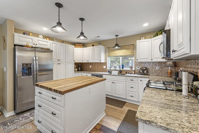 11341 N Church Rd, Rathdrum, ID 83858