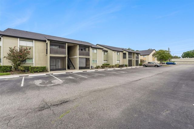 904 LAKE DESTINY ROAD H, Altamonte Springs, FL 32714