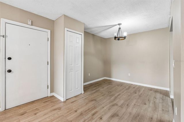 904 LAKE DESTINY ROAD H, Altamonte Springs, FL 32714