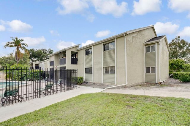 904 LAKE DESTINY ROAD H, Altamonte Springs, FL 32714