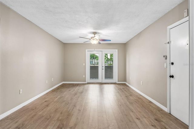 904 LAKE DESTINY ROAD H, Altamonte Springs, FL 32714
